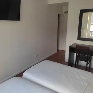 ** Отель Luxelthe Франция