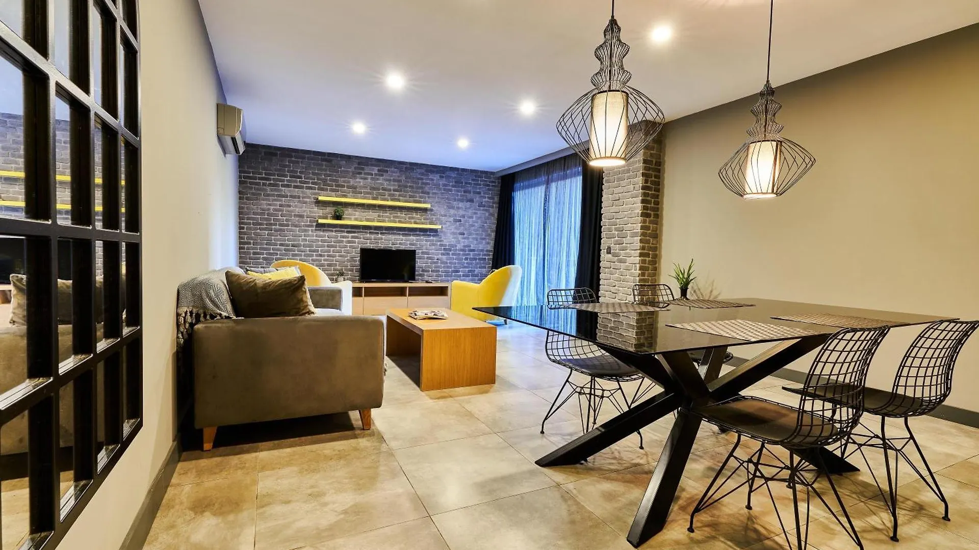 Loft 1502 Aparthotel Αττάλεια